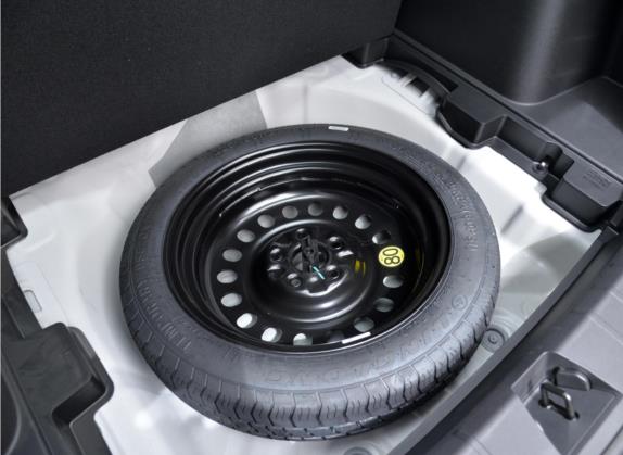 缤越 2020款 240T 手动箭手 其他细节类   备胎