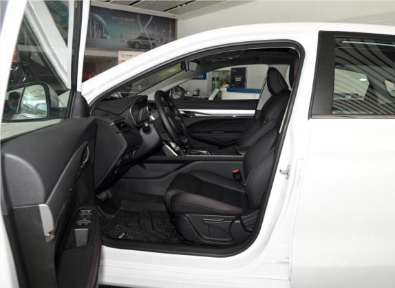 缤瑞 2020款 改款 1.4T CVT亚运版 车厢座椅   前排空间