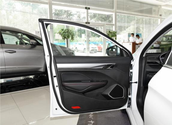 缤瑞 2020款 改款 1.4T CVT亚运版 车厢座椅   前门板
