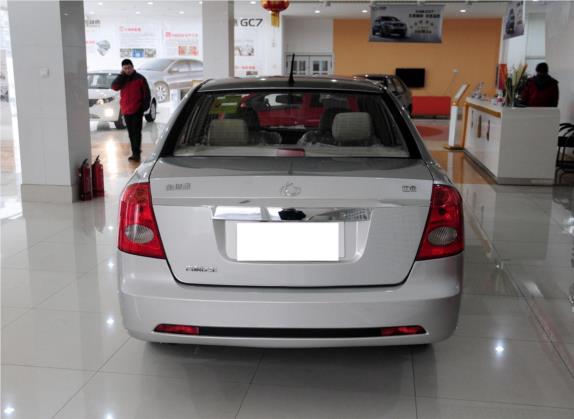 远景 2013款 1.5L 手动舒适型 外观   正后