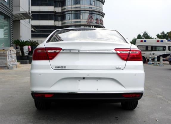 远景 2018款 1.5L 自动幸福版 外观   正后