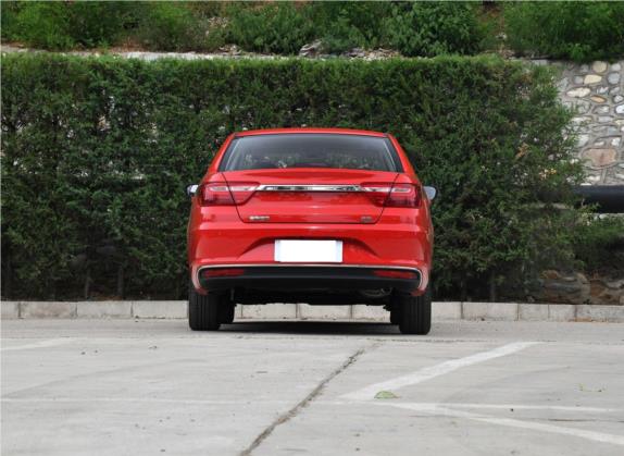 远景 2019款 升级版 1.5L CVT尊贵型 国VI 外观   正后