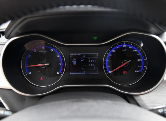 远景 2019款 升级版 1.5L CVT尊贵型 国VI 中控类   仪表盘