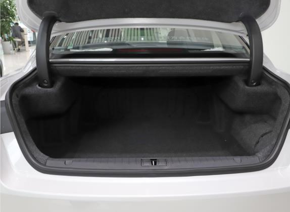 博瑞新能源 2021款 1.5T ePro 领享版 车厢座椅   后备厢