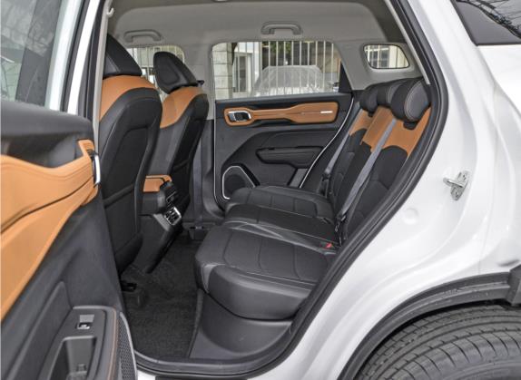 吉利ICON 2020款 1.5TD i6 BSG 车厢座椅   后排空间