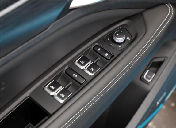 星越 2020款 350T 魅影骑士版AWD 车厢座椅   门窗控制