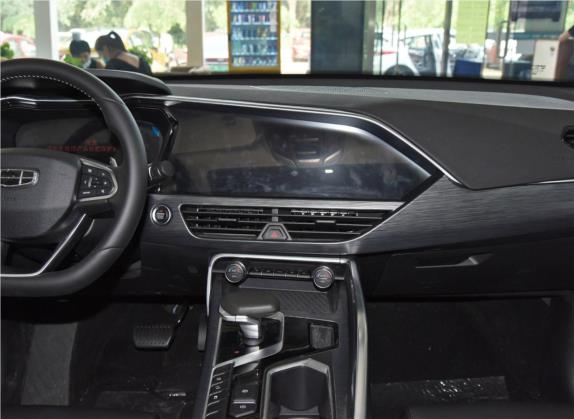星越 2020款 高能版 350T 魅影骑士版AWD 中控类   中控台