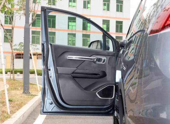 豪越 2020款 1.8TD 自动舒适型 5座 车厢座椅   前门板