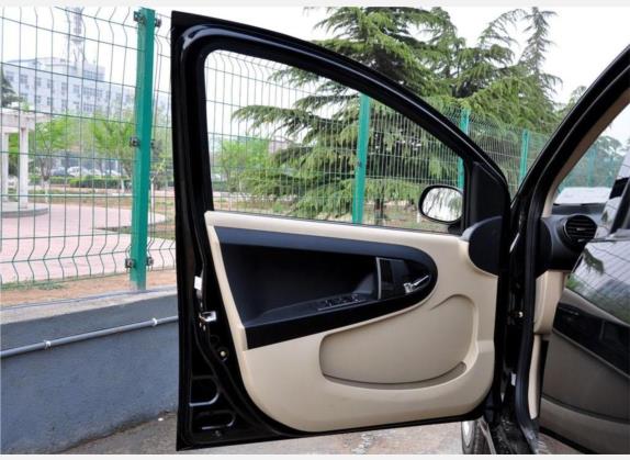 熊猫 2009款 1.3L 手动灵动版 车厢座椅   前门板