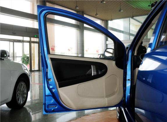 熊猫 2014款 CROSS 1.5L 自动精英型 车厢座椅   前门板