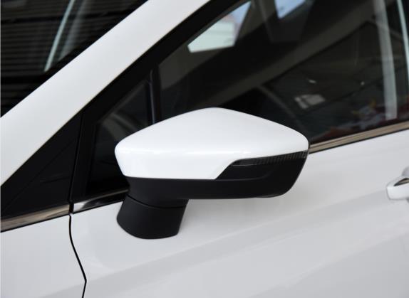 帝豪S 2021款 1.4T 手动舒适型 外观细节类   外后视镜