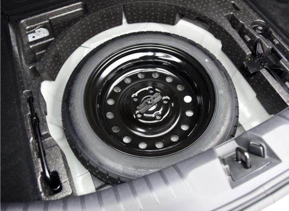 帝豪S 2022款 1.4T CVT跨界玩家版 其他细节类   备胎