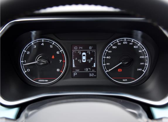 帝豪S 2022款 1.4T CVT跨界玩家版 中控类   仪表盘