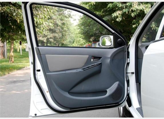 金鹰 2008款 1.5L 手动舒适型 车厢座椅   前门板