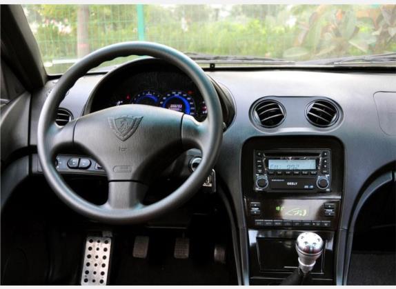 中国龙 2009款 1.5L 手动标准型 中控类   驾驶位