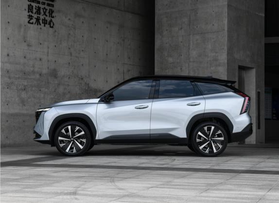 博越L 2023款 2.0TD DCT旗舰型 外观   正侧