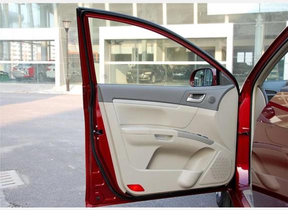经典帝豪 2010款 两厢 1.5L 手动豪华型 车厢座椅   前门板