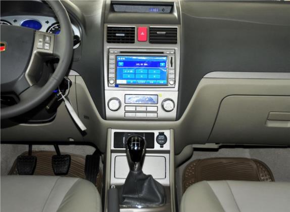 经典帝豪 2010款 两厢 1.5L 手动尊贵型 中控类   中控台