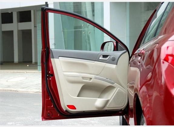 经典帝豪 2010款 两厢 1.8L 手动舒适型 车厢座椅   前门板