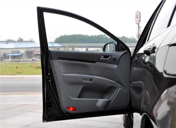 经典帝豪 2012款 三厢 1.5L 手动舒适型 车厢座椅   前门板
