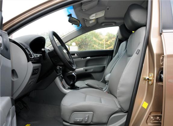 经典帝豪 2012款 三厢 1.8L 手动豪华型 车厢座椅   前排空间