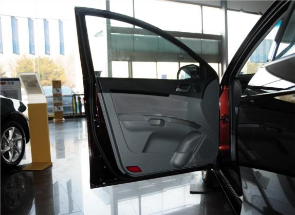 经典帝豪 2012款 三厢 1.5L 手动超悦惠民型 车厢座椅   前门板
