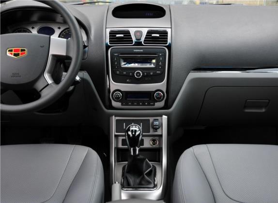 经典帝豪 2012款 两厢 1.5L 手动舒适型 中控类   中控台