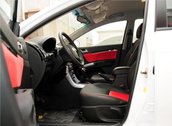 经典帝豪 2013款 两厢 1.5L 手动精英型 车厢座椅   前排空间