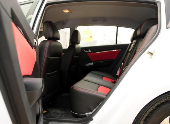 经典帝豪 2013款 两厢 1.5L 手动精英型 车厢座椅   后排空间