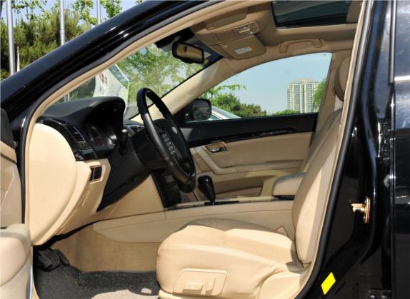 吉利EC8 2011款 2.4L 自动尊贵版 车厢座椅   前排空间