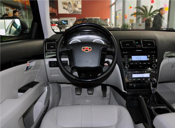 吉利EC8 2013款 2.0L 手动精英型 中控类   驾驶位
