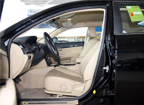 吉利EC8 2015款 2.0L 手动进取型 车厢座椅   前排空间