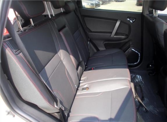 吉利GX7 2014款 2.0L 自动豪华型 车厢座椅   后排空间