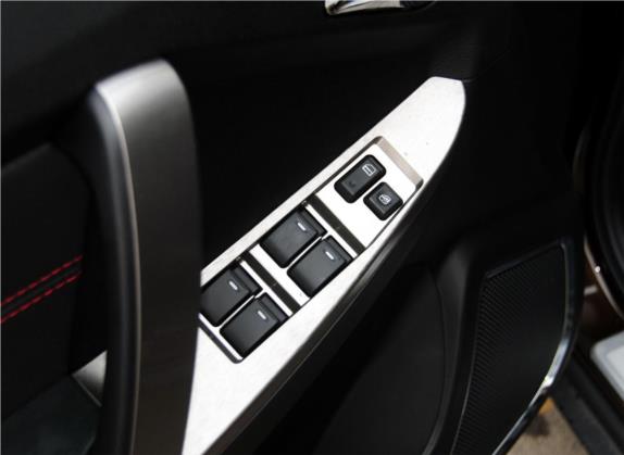 吉利GX7 2014款 2.0L 自动尊贵型 国V 车厢座椅   门窗控制