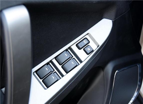 吉利GX7 2014款 2.4L 自动尊贵型 国V 车厢座椅   门窗控制