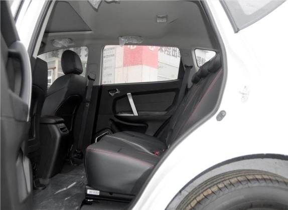 吉利GX7 2014款 2.0L 自动超值版 车厢座椅   后排空间