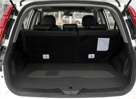 吉利GX7 2014款 2.0L 自动超值版 车厢座椅   后备厢