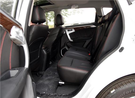 吉利GX7 2015款 运动版 2.0L 手动精英型 车厢座椅   后排空间