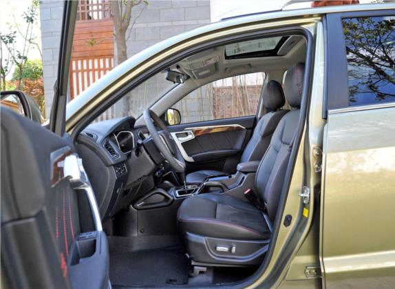 吉利GX7 2015款 运动版 2.0L 自动尊贵型 车厢座椅   前排空间