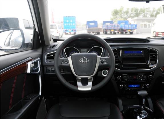 吉利GX7 2015款 运动版 2.0L 自动尊享型 中控类   驾驶位