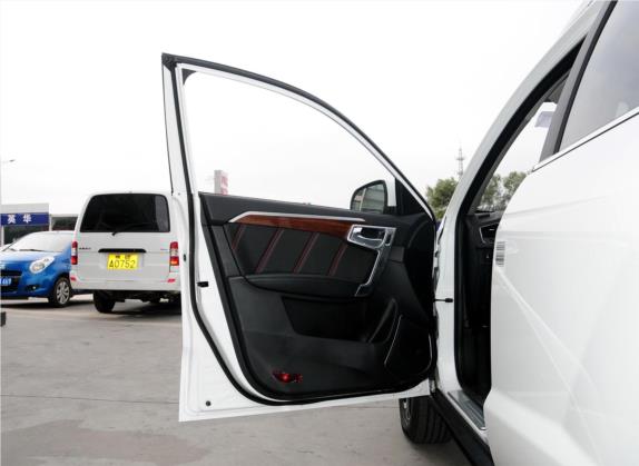 吉利GX7 2015款 运动版 2.0L 自动尊享型 车厢座椅   前门板