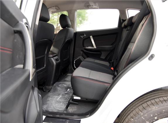 吉利GX7 2015款 经典版 1.8L 手动电商专供型 国IV 车厢座椅   后排空间