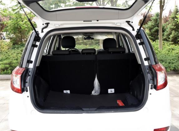 吉利GX7 2015款 经典版 1.8L 手动电商专供型 国IV 车厢座椅   后备厢
