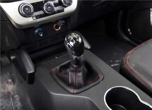 吉利GX7 2015款 经典版 1.8L 手动都市型 国IV 中控类   挡把