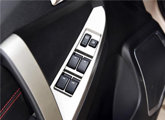 吉利GX7 2015款 经典版 1.8L 手动都市型 国IV 车厢座椅   门窗控制