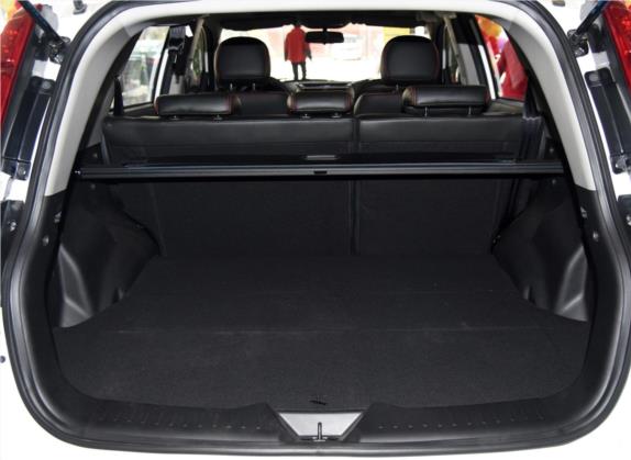 吉利GX7 2015款 经典版 1.8L 手动新都市型升级版 国V 车厢座椅   后备厢