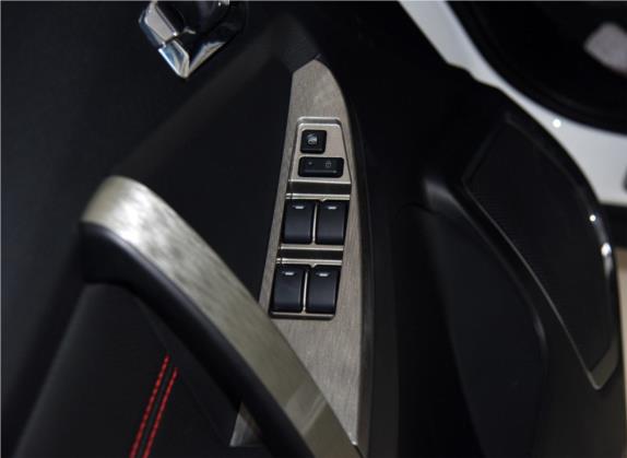 吉利GX7 2015款 经典版 1.8L 手动新都市型升级版 国V 车厢座椅   门窗控制