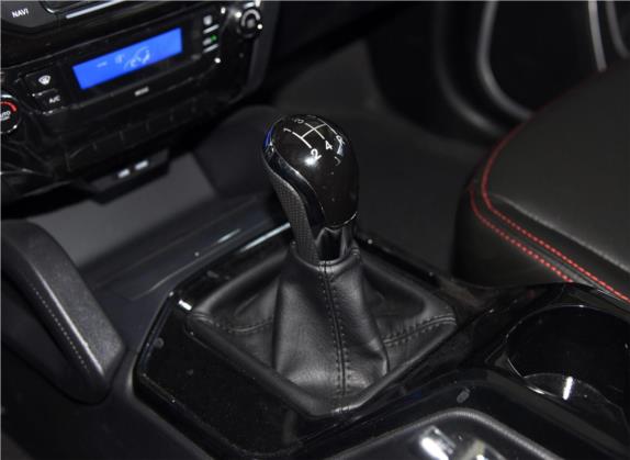 吉利GX7 2015款 运动版 1.8L 手动新精英型升级版 国V 中控类   挡把