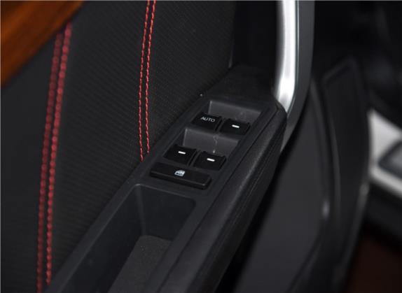 吉利GX7 2015款 运动版 1.8L 手动新精英型升级版 国V 车厢座椅   门窗控制