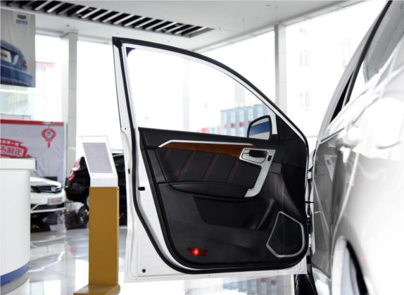 吉利GX7 2015款 运动版 2.0L 自动豪华型升级版 国V 车厢座椅   前门板